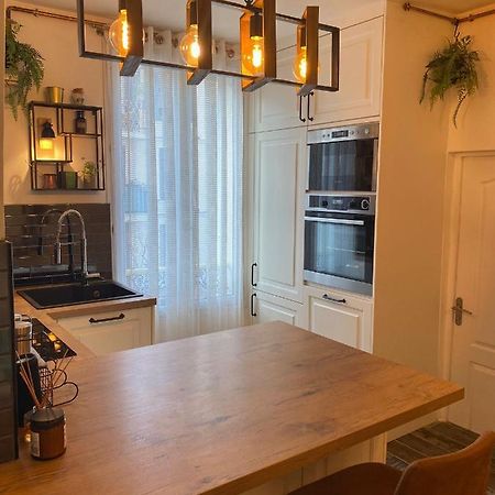 Ollya Appartement Parijs Buitenkant foto